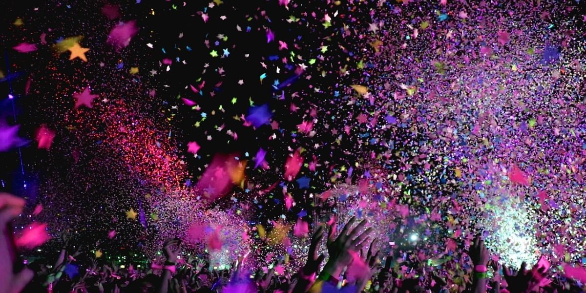 Experiential marketing captivates audiences, offering real connections that traditional ads often miss.